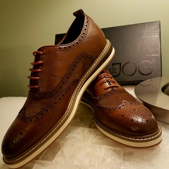 Shoes - Picture 6 of 7